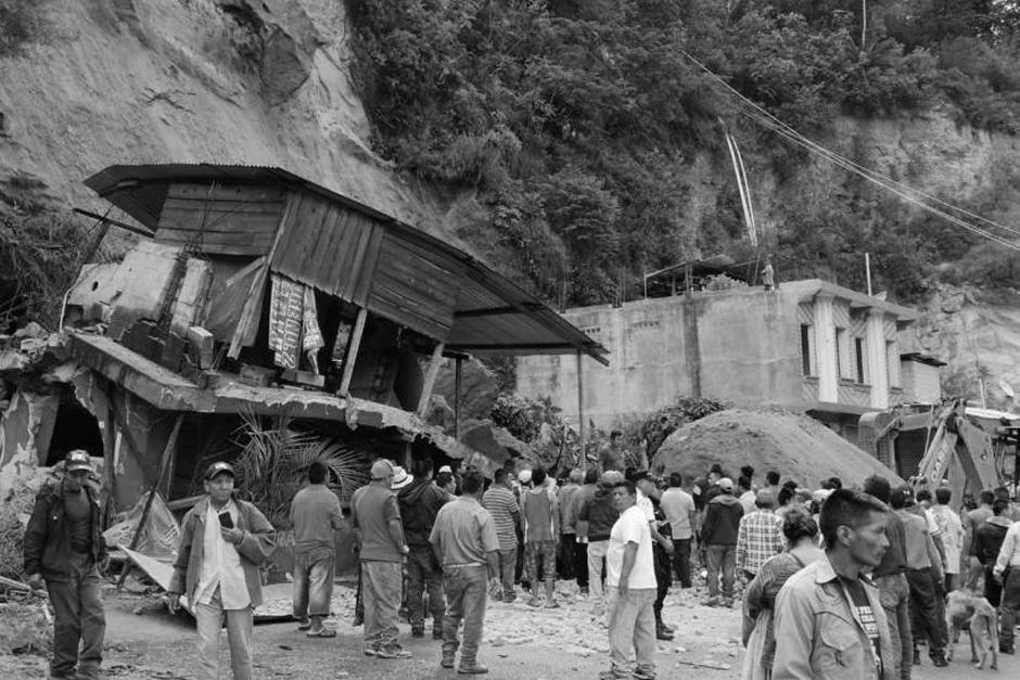El derrumbe se cay&oacute; en el hogar que habitaban 5 personas la ma&ntilde;ana de este jueves en Colotenango. (Foto: Conred)
