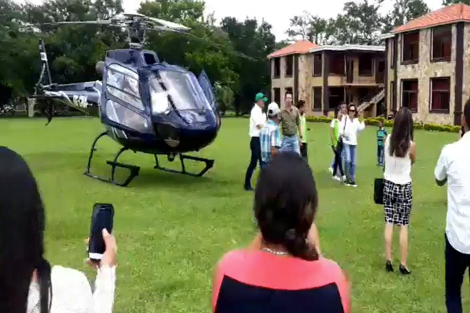 Torres se ha movilizado en helic&oacute;ptero a varios puntos del pa&iacute;s durante esta campa&ntilde;a pol&iacute;tica. (Foto: El Gr&aacute;fico de Oriente)