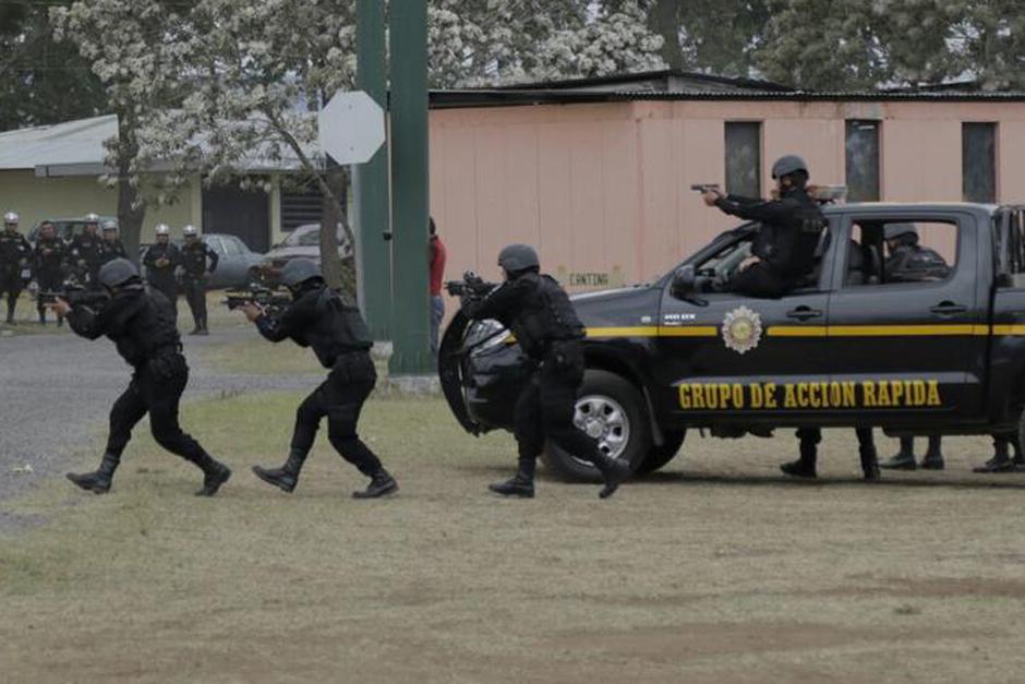 La policía nacional civil efectuó la persecución a pie del sospechoso. (Foto: Archivo/Soy502)&nbsp;