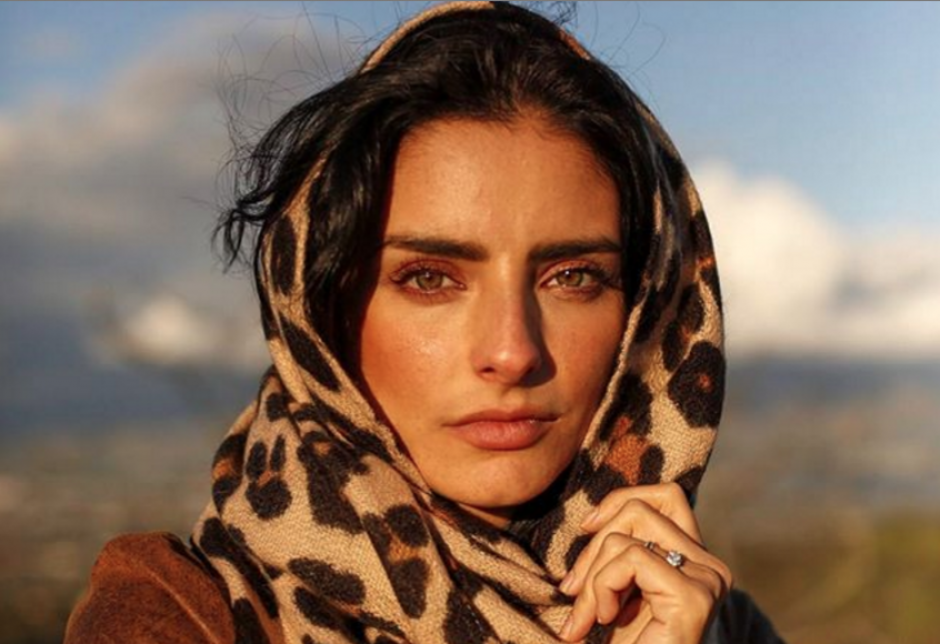 Aislinn Derbez present&oacute; un "look" muy campestre. (Foto: Instagram)&nbsp;