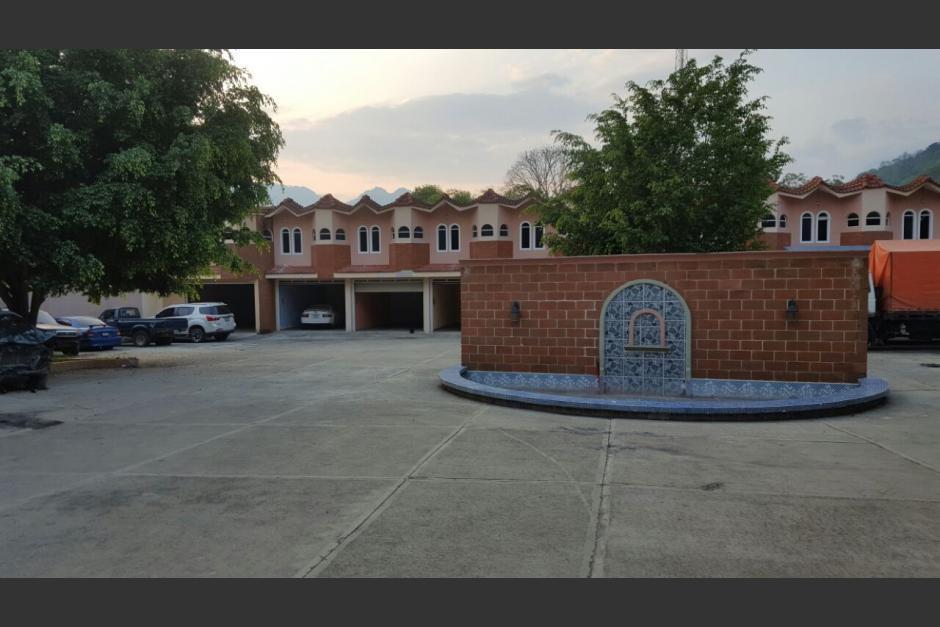 El autohotel "Amor Prohibido" est&aacute; valorado en m&aacute;s de 3 millones de quetzales. (Foto: MP)