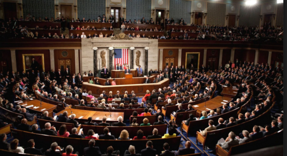 M&aacute;s de un centenar de legisladores pidieron revocar de inmediato la decisi&oacute;n del gobierno estadounidense de cortar la ayuda al desarrollo en Centroam&eacute;rica. (Foto: AFP)&nbsp;