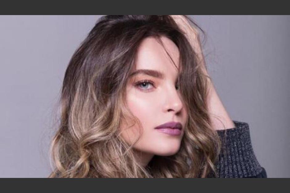 Lo hizo de nuevo, millones de mujeres mueren de la envidia al verla sin maquillaje. (Foto Instagram)