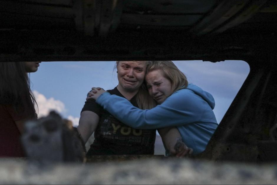 Uno de los menores logr&oacute; ponerse a salvo y ayudar a otros de sus hermanos a sobrevivir. (Foto: AFP)&nbsp;