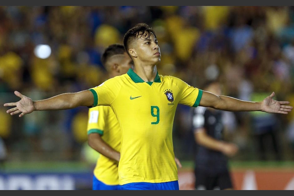 Kaio Jorge festeja la anotaci&oacute;n que signific&oacute; el empate en la gran final ante M&eacute;xico. (Foto: AFP)