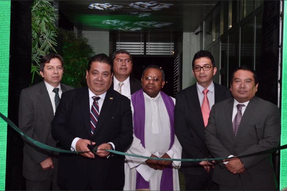 Los clientes tendr&aacute;n a su disposici&oacute;n&nbsp; todos los canales electr&oacute;nicos disponibles y equipo de &uacute;ltima tecnolog&iacute;a para autogestionarse en sus operaciones financieras. (Foto: Soy502)