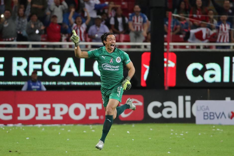 To&ntilde;o Rodr&iacute;guez celebr&oacute; su primer gol oficial en el f&uacute;tbol mexicano. (Foto: Chivas)