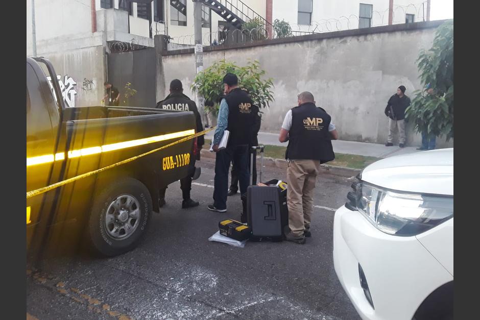 Sujetos armados le robaron la moto al hombre y le dispararon. (Foto: Amilcar Montejo/PMT)&nbsp;