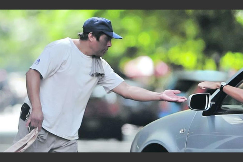 Respuesta de PMT desató hilo de denuncias sobre cuidacarros. (Foto guajira)