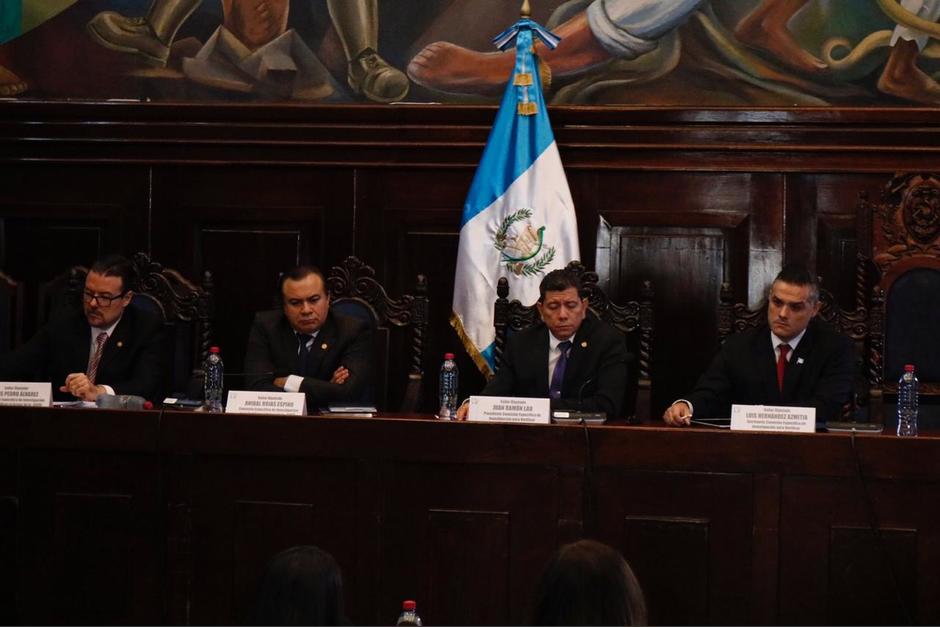 Las audiencias de la comisión de investigación continuaron este lunes. (Foto: Wilder López/Soy502)