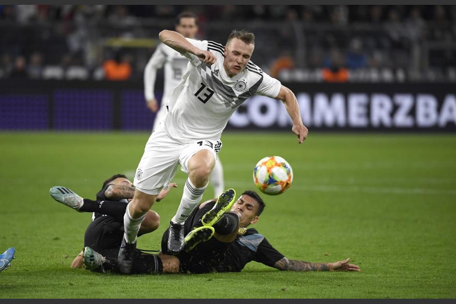 Argentina sin Messi luchó y empató 2-2 frente a una Alemania plagada de suplentes. (Fotos: AFP)