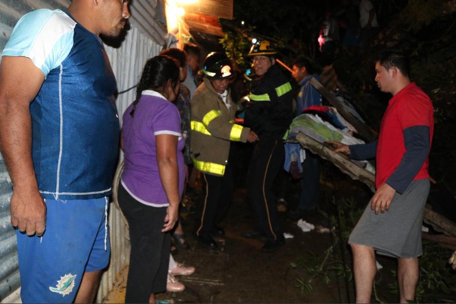 Los Bomberos Voluntarios rescataron a la menor. (Foto: CBV/Twitter)