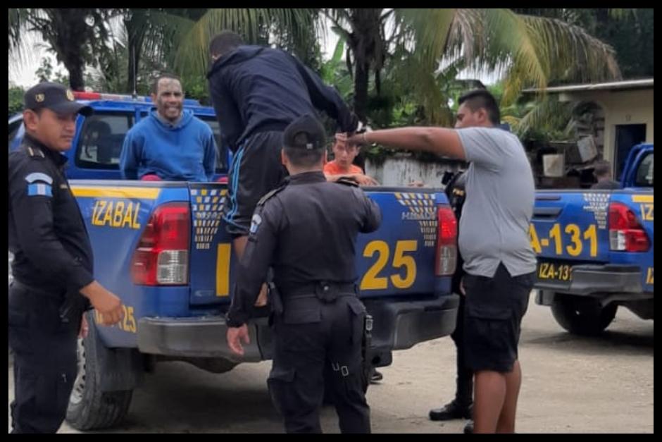 Tres pandilleros hondureños fueron expulsados del país. (Foto: PNC)&nbsp;