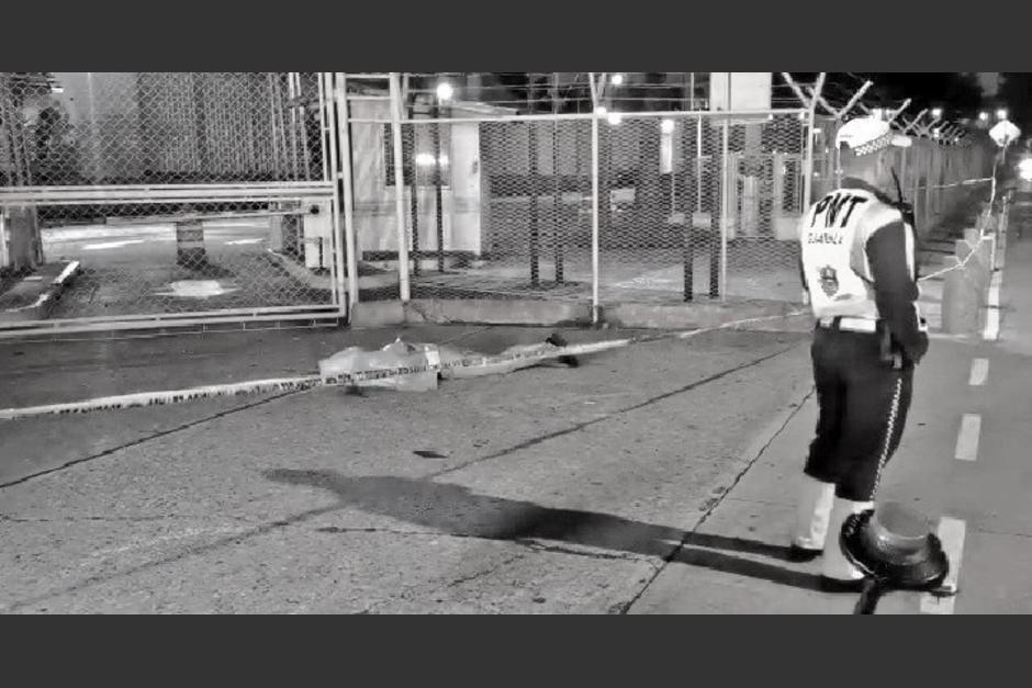 Un ayudante de un bus urbano fue asesinado a tubazos frente al Parque de la Industria. (Foto: Redes sociales)