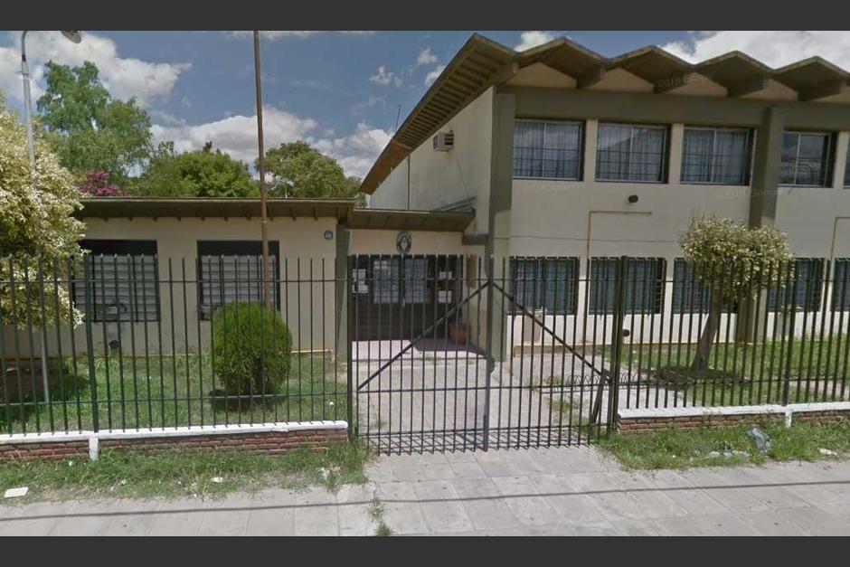 El incidente ha provocado consternaci&oacute;n y la separaci&oacute;n de una maestra de su cargo. (Foto: Google Maps)