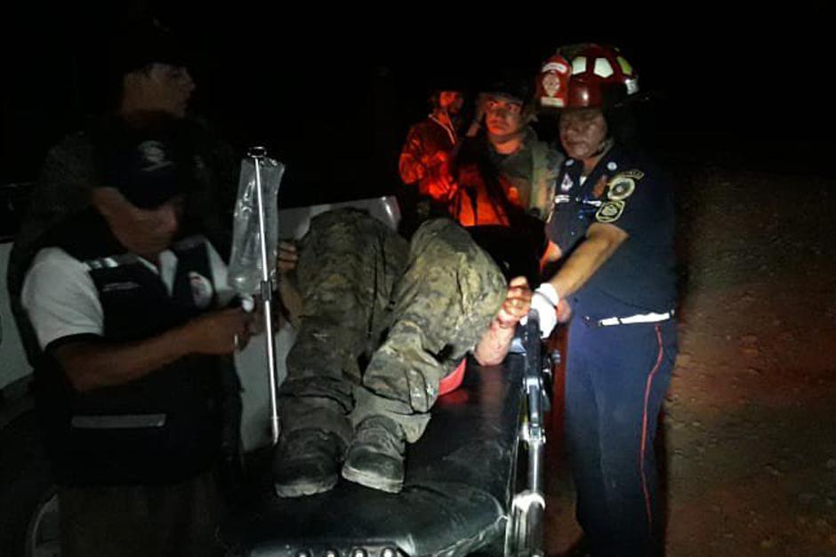 El Ejército de Guatemala confirmó la muerte de tres miembros de la institución. (Foto: Bomberos Municipales Departamentales)&nbsp;
