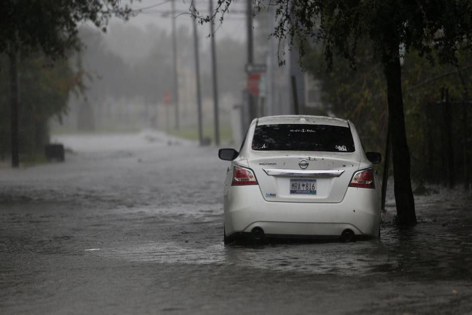 Durante toda la madrugada de este jueves, Dorian azot&oacute; la zona este de Carolina del Sur (Foto: elcomercio.pe)