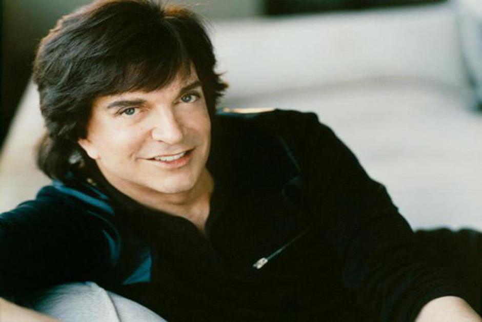 Tras su muerte, una fotograf&iacute;a de 1984 se convirti&oacute; en lo m&aacute;s compartido en redes sociales (Foto: Telemundo)