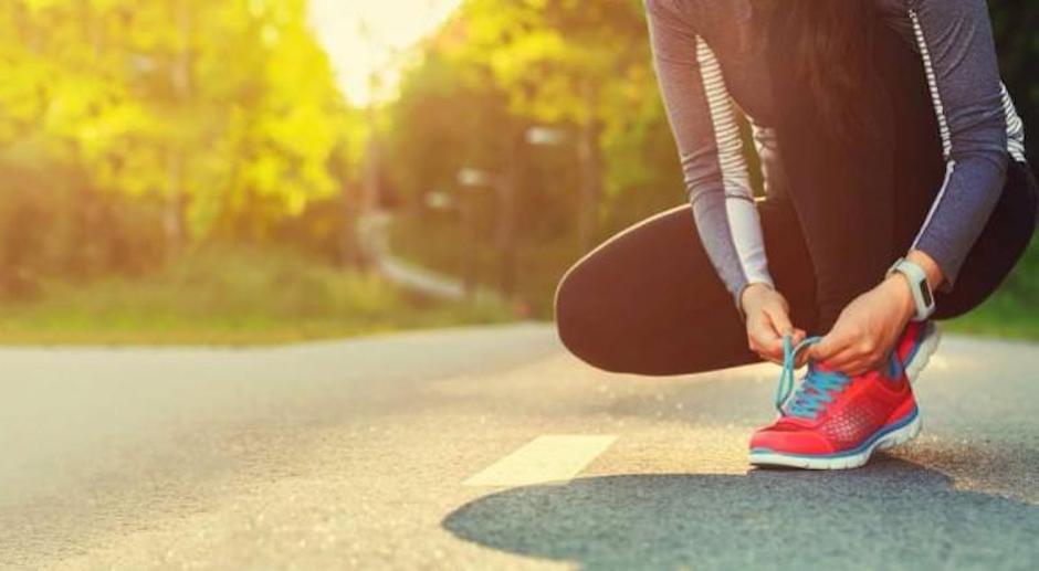 Salir a correr es una de las formas para quemar calor&iacute;as. (Foto: Pixabay)
