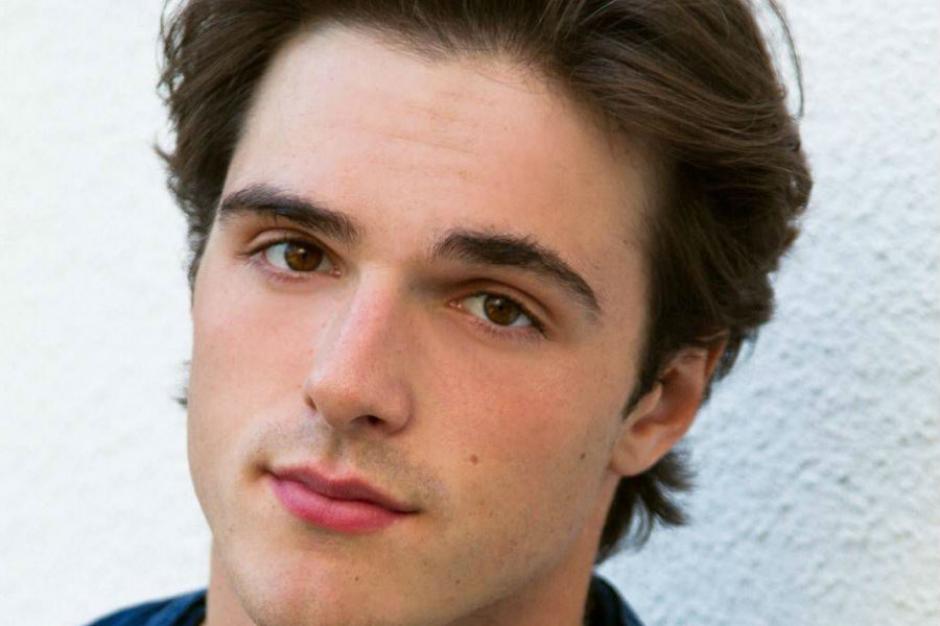 Jacob Elordi es el nuevo crush de las adolescentes, el actor ha sido conocido por interpretar el papel de Noah Flynn, en la pel&iacute;cula de Netflix &ldquo;The Kissing Booth&rdquo;. (foto Instagram)