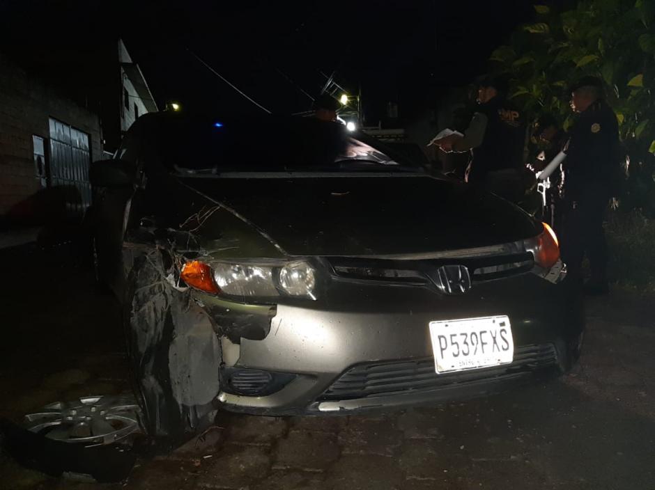 Delincuentes trataron de huir de la polic&iacute;a, pero chocaron con una autopatrulla. (Foto: PNC)
