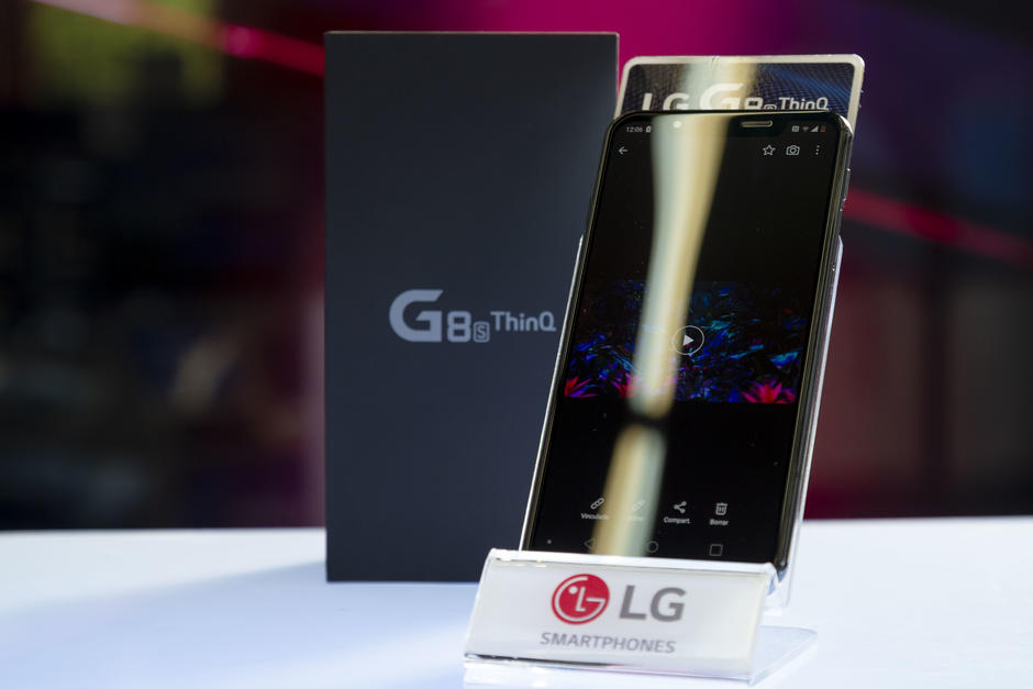 El nuevo LG G8S es el primer dispositivo que cuenta con lector de venas de las manos. (Foto: George Rojas/Soy502)