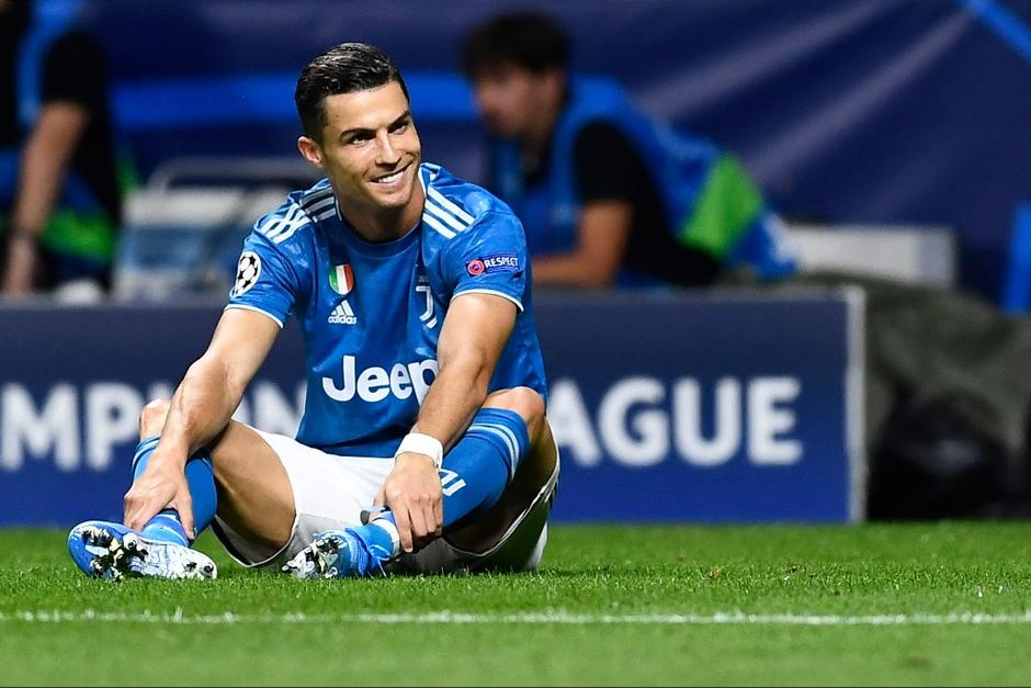 Cristiano Ronaldo no tuvo un buen partido y al final, reaccion&oacute; contra los cantos de las gradas. (Foto: Oscar del Pozo/AFP)
