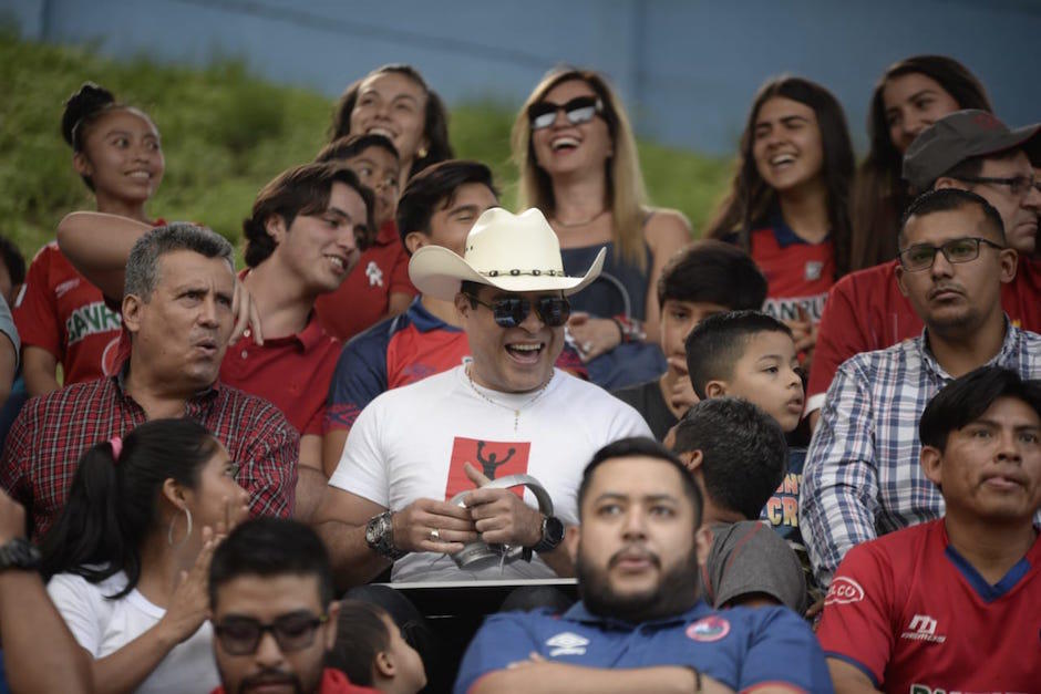 Neto Bran ha acompañado al Deportivo Mixco durante todos sus partidos del Torneo Apertura 2019. (Foto: Archivo)