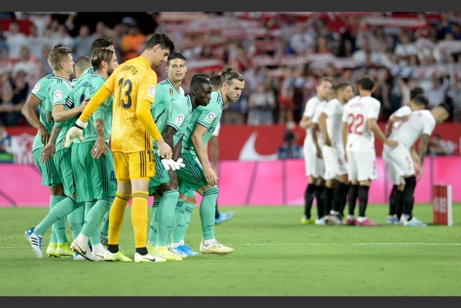 El portero del Real Madrid genera tendencia por sus gestos al detener un bal&oacute;n. (Foto: AFP)&nbsp;