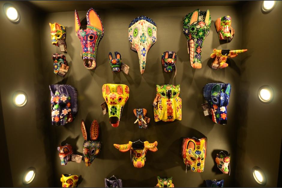 Artesanías hechas en Guatemala brillan ante compradores extranjeros. (Foto: Selene Mejía/Soy502)