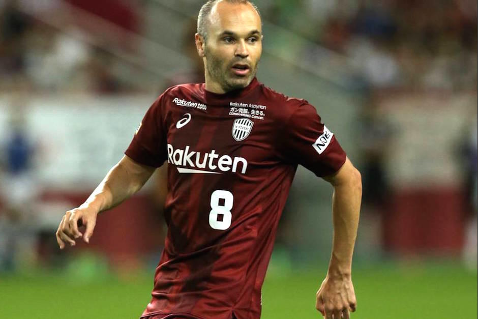 Andrés Iniesta disfruta sus últimos años como futbolista en Japón. (Foto: Twitter)