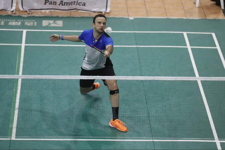 Kevin Cordón avanza a los cuartos de final del Internacional Series Guatemala 2019 de Bádminton. (Foto: DCA)