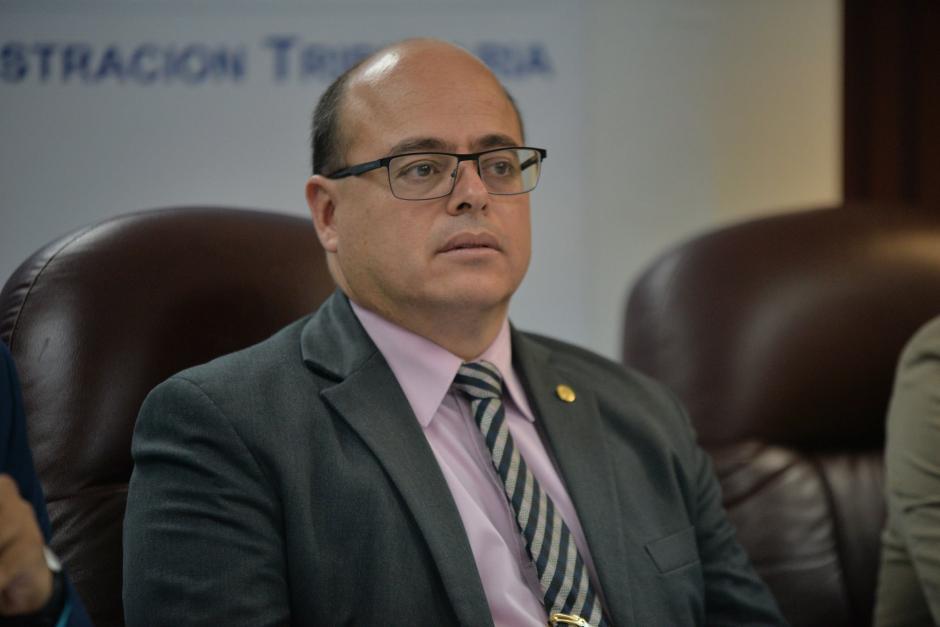 Abel Cruz, exjefe de la Administración Tributaria, fue nombrado como gerente del Instituto Nacional de Estadística. (Foto: Archivo/Soy502)