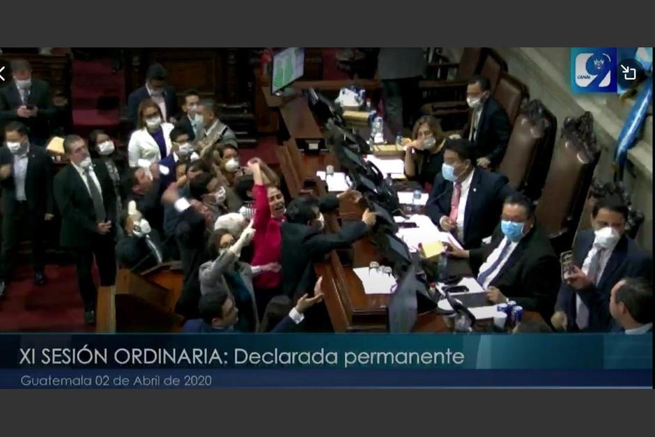 Varios legisladores mostraron su inconformidad ante la actitud de la Junta Directiva. (Foto: captura de pantalla)