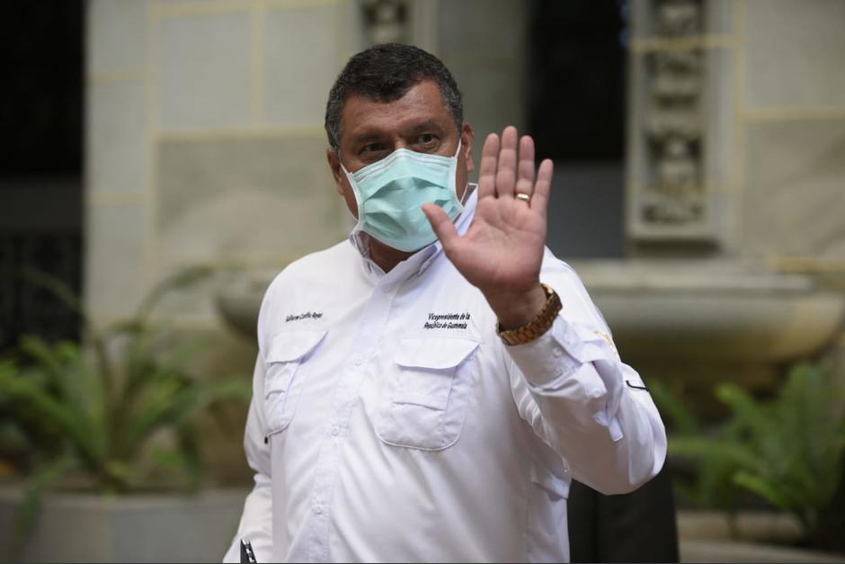 El vicepresidente Guillermo Castillo participó en una conferencia de prensa para lanzar una campaña para impulsar la denuncia en casos de violencia intrafamiliar. (Foto: Wilder López/Soy502)