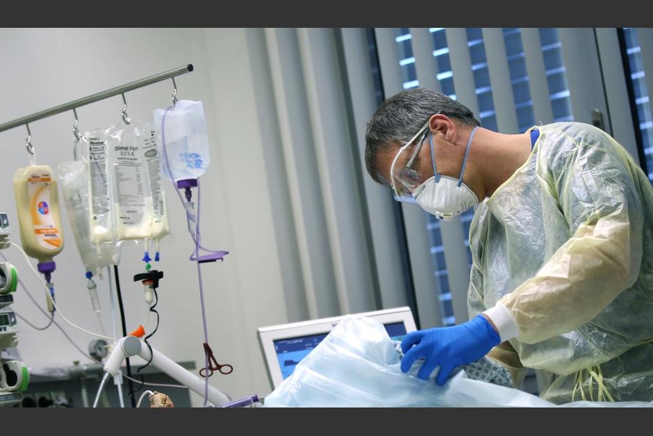 Los empleados de dicha farmac&eacute;utica infectaron en total a 99 personas. (Foto: AFP)&nbsp;