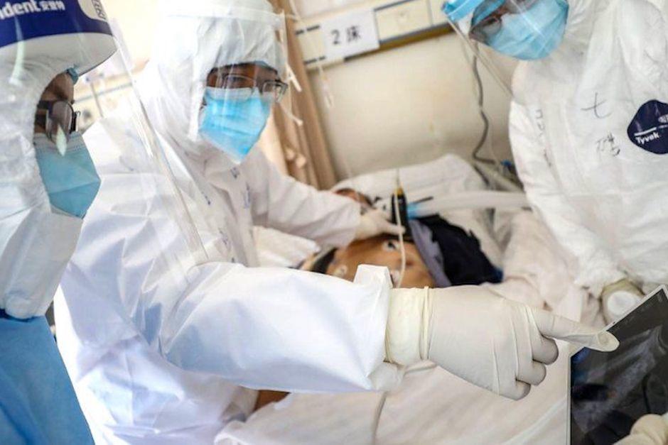 Los procedimientos médicos que cambiaron de la noche a la mañana debido al Coronavirus. (Foto: AFP)