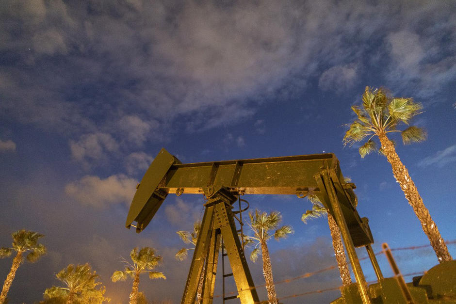El precio del petr&oacute;leo se cotiz&oacute; en negativo este lunes debido a la poca demanda y s&uacute;per oferta. Esto desequilibr&oacute; el mercado y lo coloc&oacute; en niveles hist&oacute;ricos. (Foto: AFP)