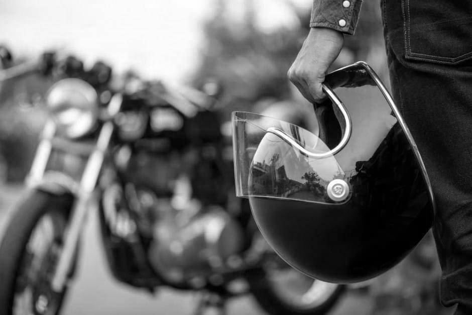 Su moto ardi&oacute; en llamas cuando el joven cay&oacute; al suelo tratando de esquivar a un autom&oacute;vil. (Imagen con fines ilustrativos. Foto: Archivo/Soy502)