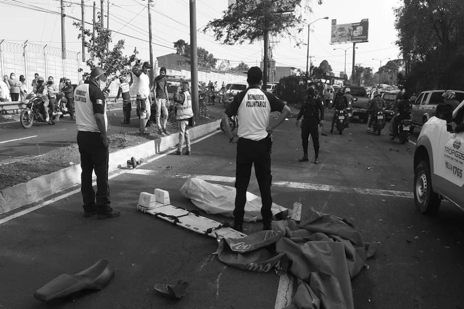 Una persona falleció en el accidente de tránsito que se reportó en el kilómetro 18 de la ruta Interamericana. (Foto: Emixtra)&nbsp;