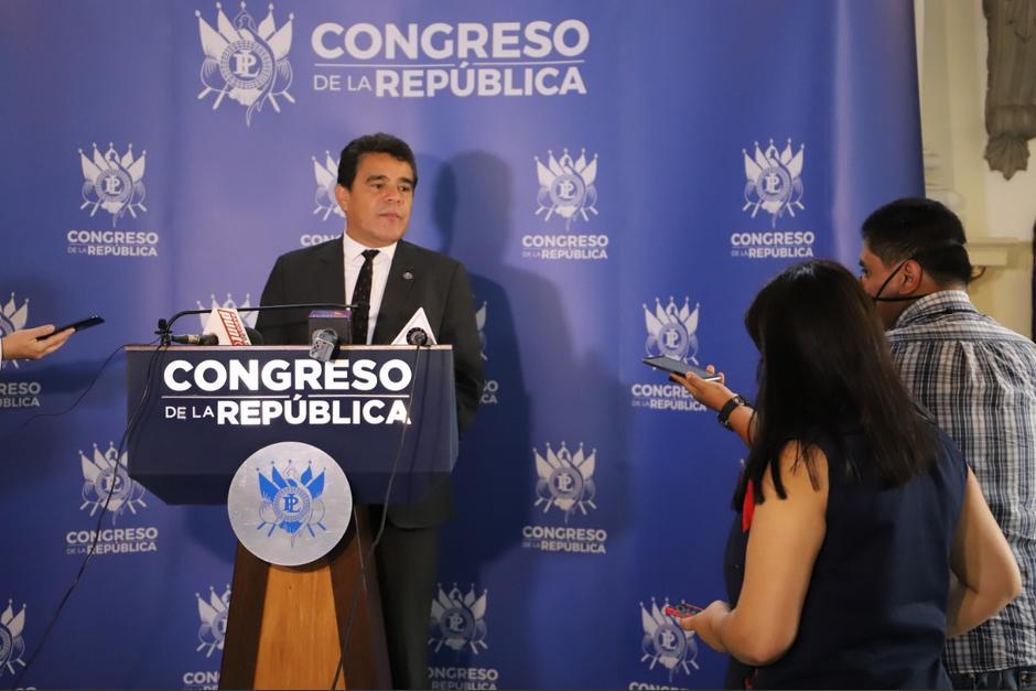 El diputado de Winaq, Edgar Batres, presentó un amparo en contra del presidente Alejandro Giammattei. (Foto: Archivo/Soy502)