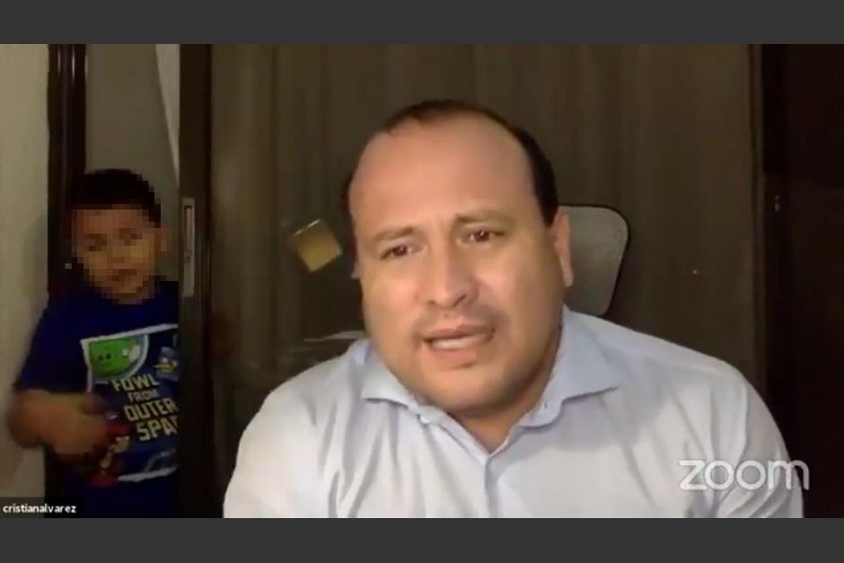 El video se convirti&oacute; en tendencia en las &uacute;ltimas horas en las redes sociales. (Captura Video)