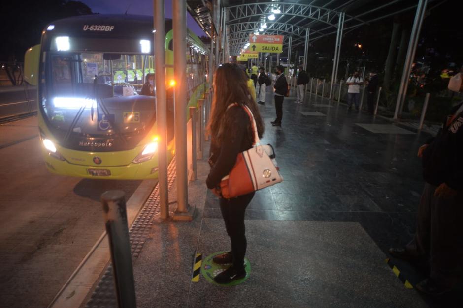 Luego de cuatro meses paralizado, el Transmetro habilitó una nueva ruta este miércoles 5 de agosto. Esta conduce del Trébol hacia el Centro Histórico. (Foto: Wilder López/Soy502)