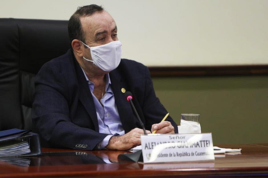 El presidente Alejandro Giammattei se reunió con 30 alcaldes este jueves 6 de agosto. (Foto: Presidencia)