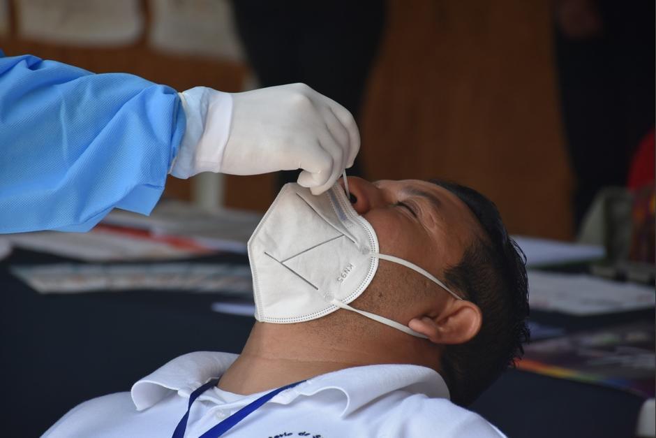 La mayor&iacute;a de pruebas que se hicieron durante las dos semanas del reporte son de ant&iacute;geno. (Foto: Archivo/Soy502)