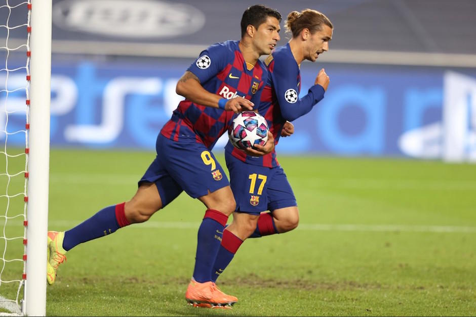 Luis Suárez y otras estrellas podrían dejar el club Azulgrana. (Foto: AFP)