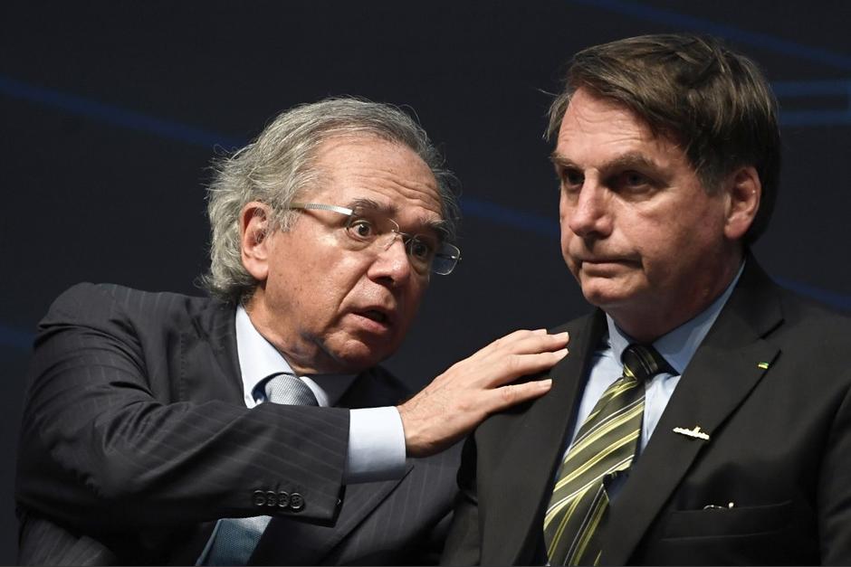 El presidente brasile&ntilde;o Jair Bolsonaro fue uno de los pol&iacute;ticos que se enferm&oacute; de Covid-19, pero que pudo recuperarse. (Foto: AFP)