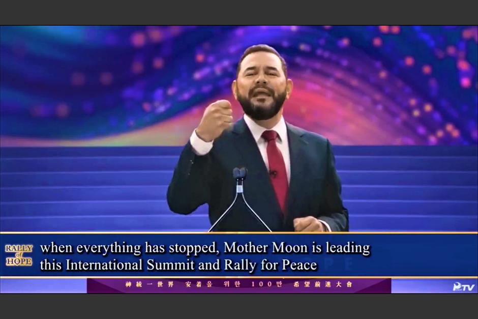 El expresidente Jimmy Morales participó en el "Rally por la Esperanza" organizado por la&nbsp;Federación para la Paz Universal. (Foto: ukUPF)