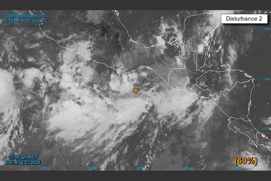 Un sistema de baja presi&oacute;n se forma en el Pac&iacute;fico y podr&iacute;a afectar a Guatemala.. (Foto: Conred)