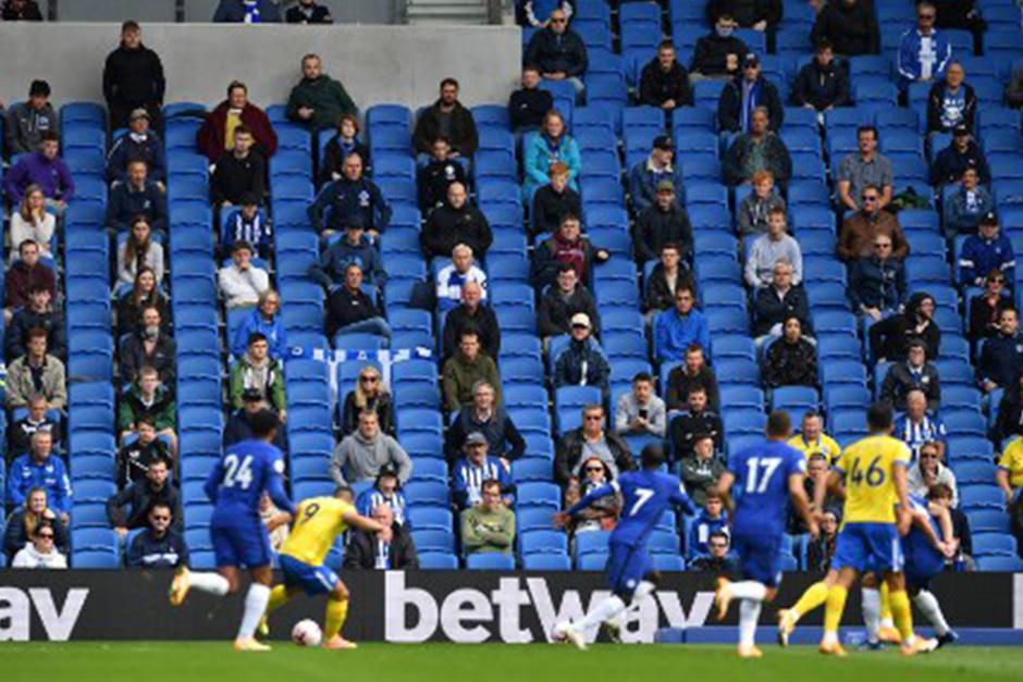 2,500 espectadores ingresaron al estadio (Fotografía: AFP)